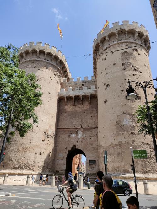 Les photos de grande visite à vélo de la ville de valence avec sky bike rent &amp; tours