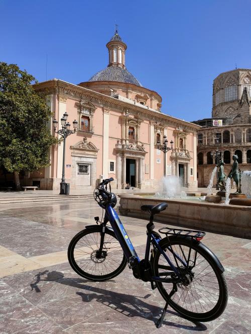 Explore Valencia with Private and Group Bike Tours