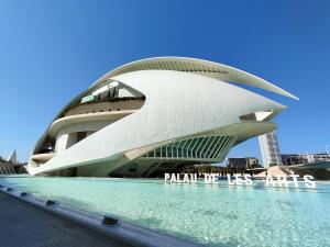 City of Arts and Sciences Tour with Sky Bike Rent & Tours